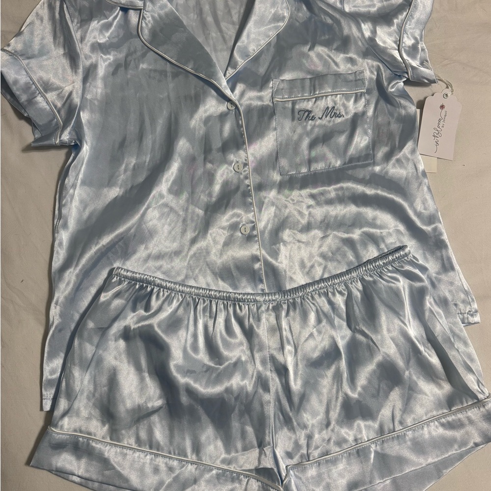 “Mrs.” Pajama set